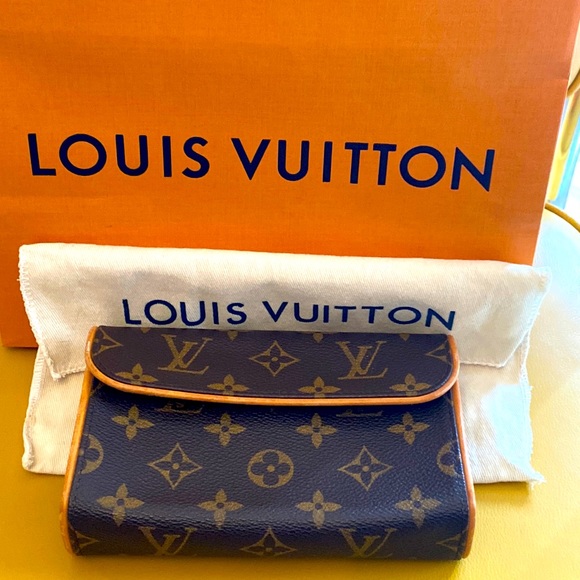 Louis Vuitton small belt bag florentine mini bum belt bag - Picture 1 of 13